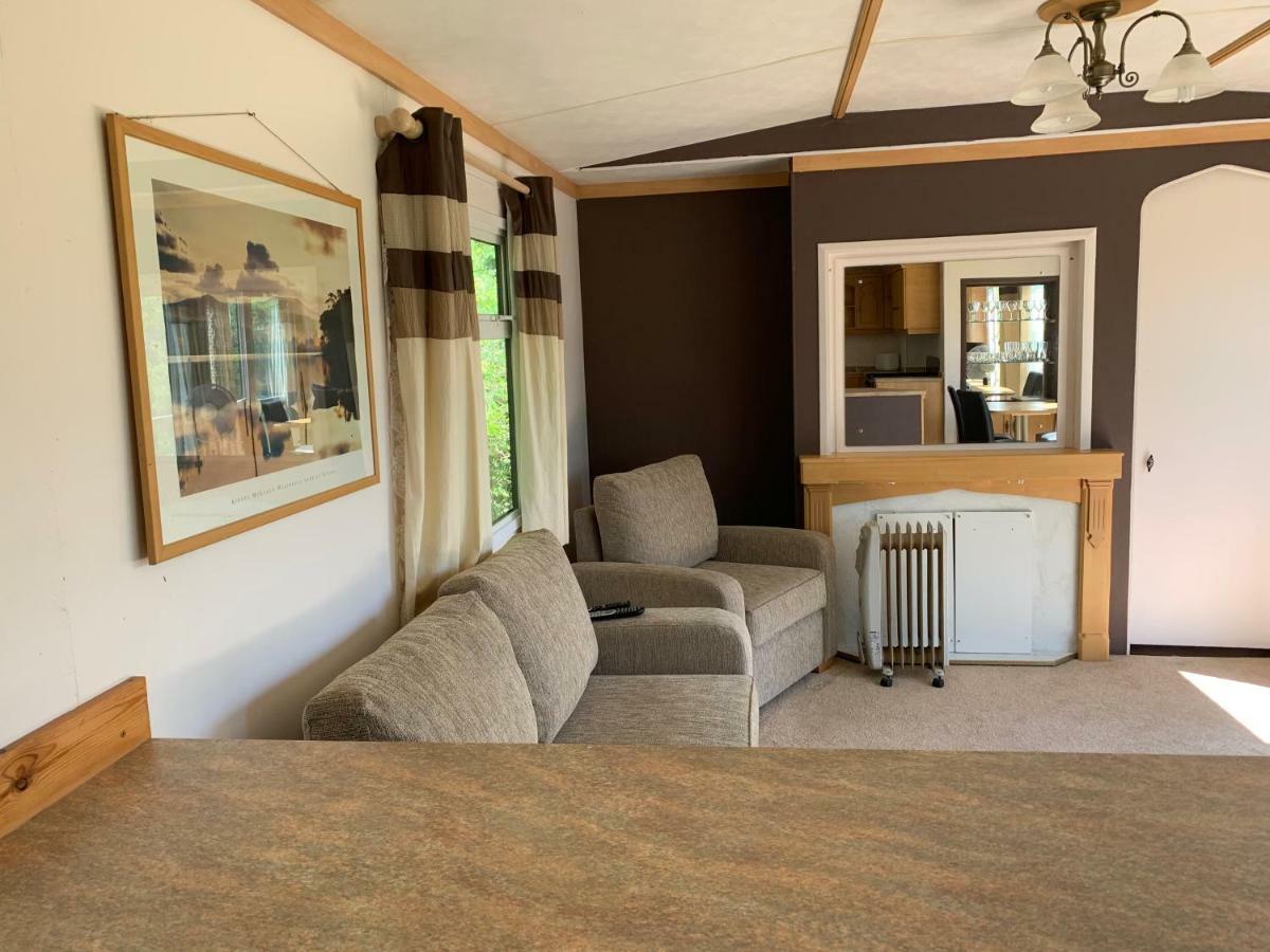 Private Countryside Holiday Cabin 10 Mins From Brighton Exterior foto